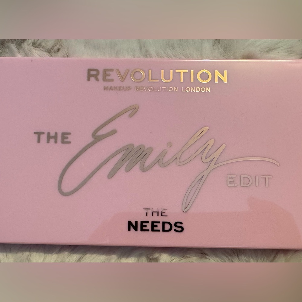 Revolution Emily Edit The Needs Palette